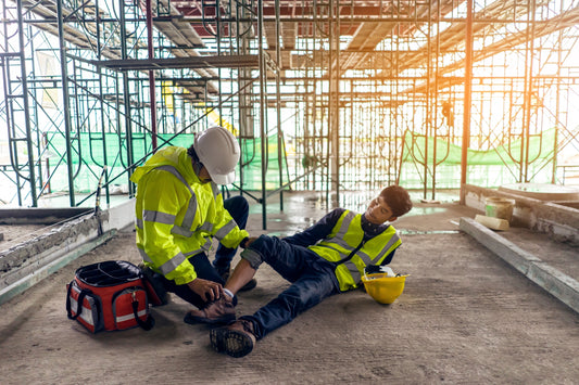 Which First Aid Kit is Right for Construction Sites or Trades? - Assurance First Aid Kits