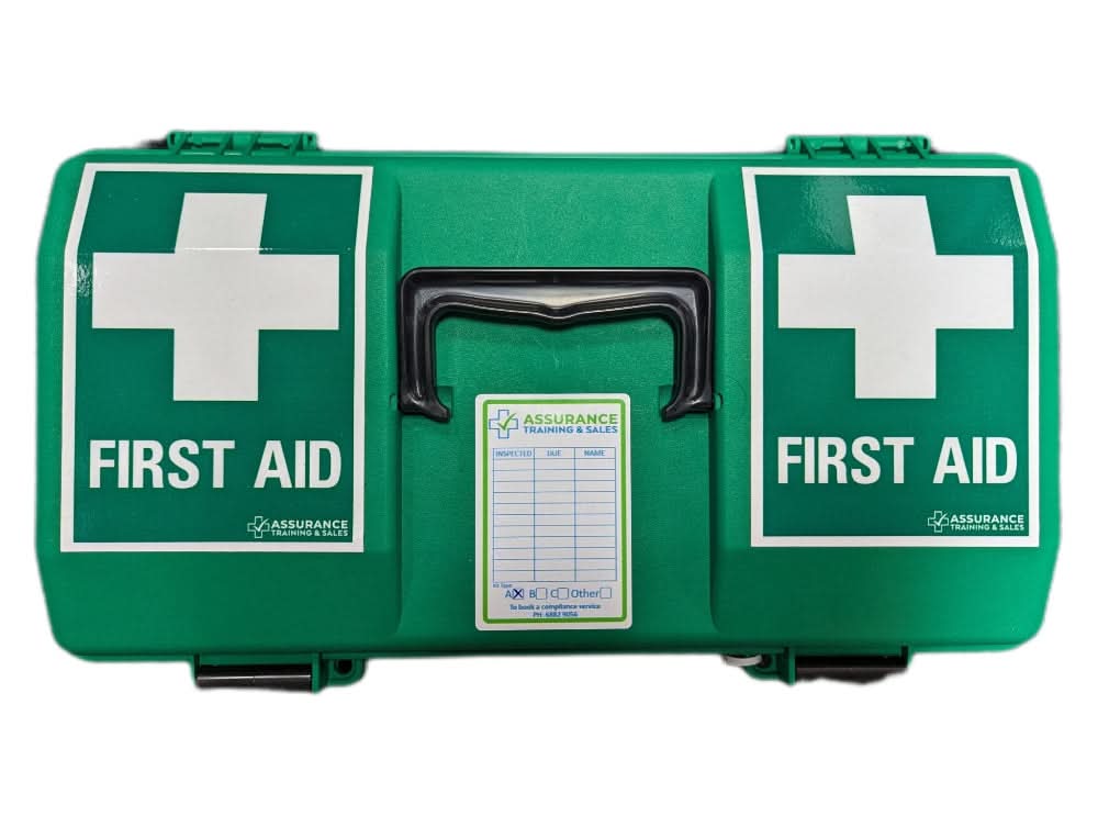 Green tackle box style first aid box to suit spaces with 10 persons. WHS compliant. Built in Dubbo by Assurance First Aid Kits. External top down view incuding 2 compliant first aid sticker on the lid.