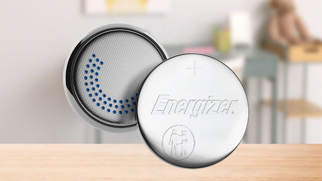 BLOG 2 Energizer button batteries with blue dye safety features