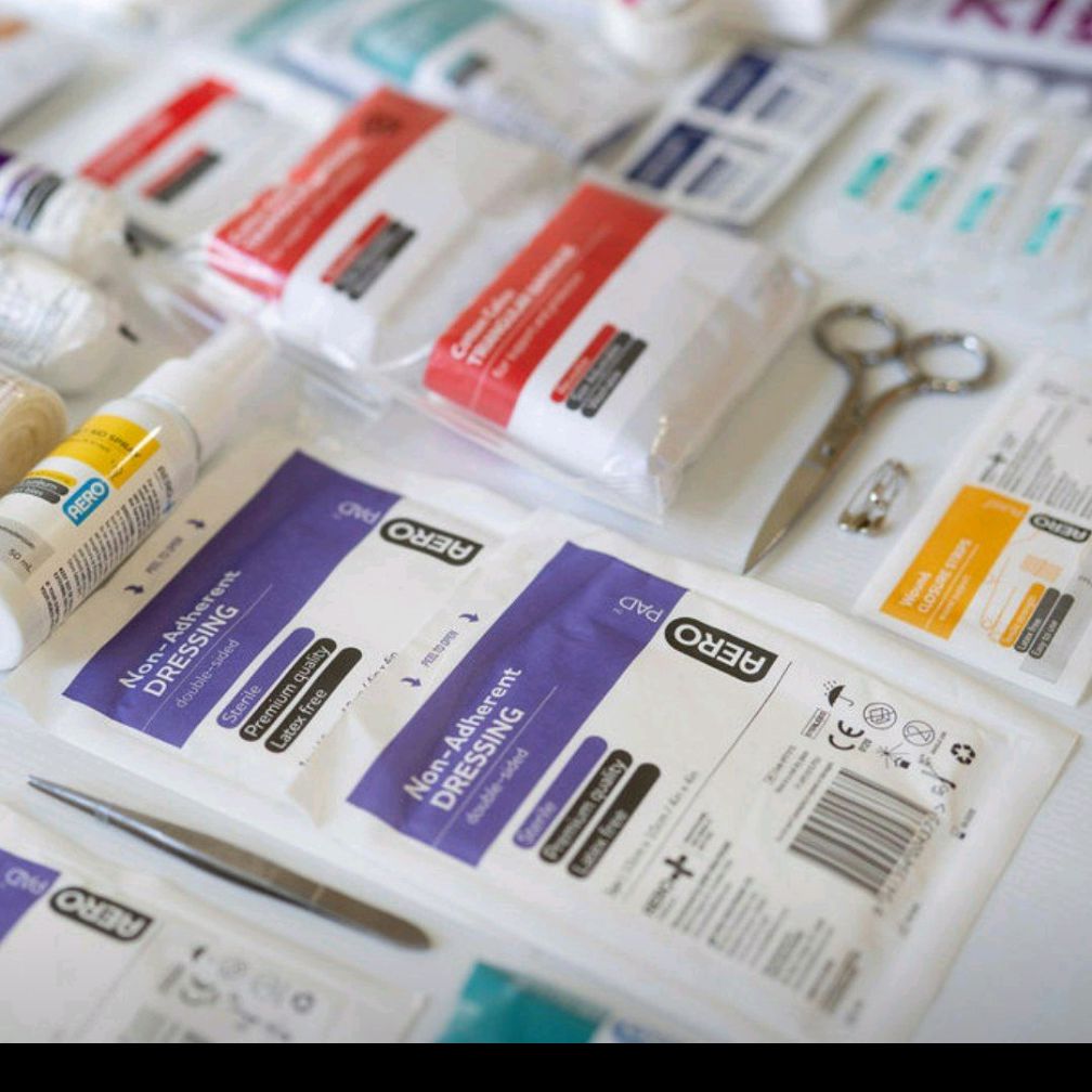 #13 Wound Dressing 8 x 10cm Bag/12